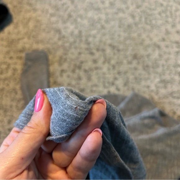 Vince. Gray & White Stripe Cotton Blend Long Sleeve Crew Neck Size Medium Men’s - Picture 6 of 11